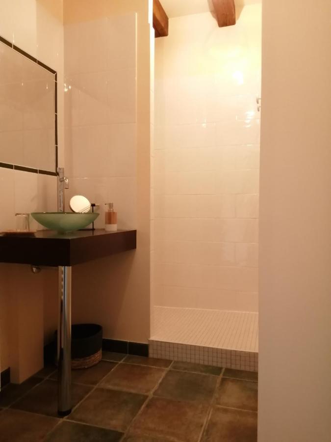 Le Chai De La Rose Spa Et Seances Bien Etre Doue-la-Fontaine Ngoại thất bức ảnh