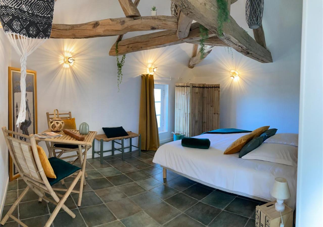 Le Chai De La Rose Spa Et Seances Bien Etre Doue-la-Fontaine Ngoại thất bức ảnh